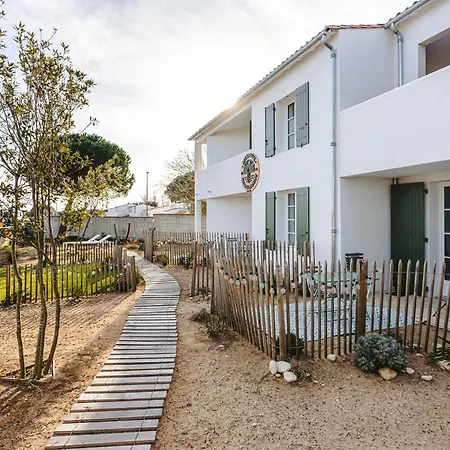 Apartment Le Phare, House