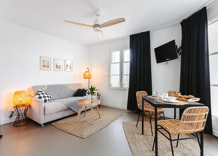 Le Phare, House Apartment